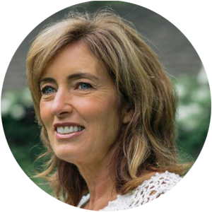 Julie M. – JDM Executive
